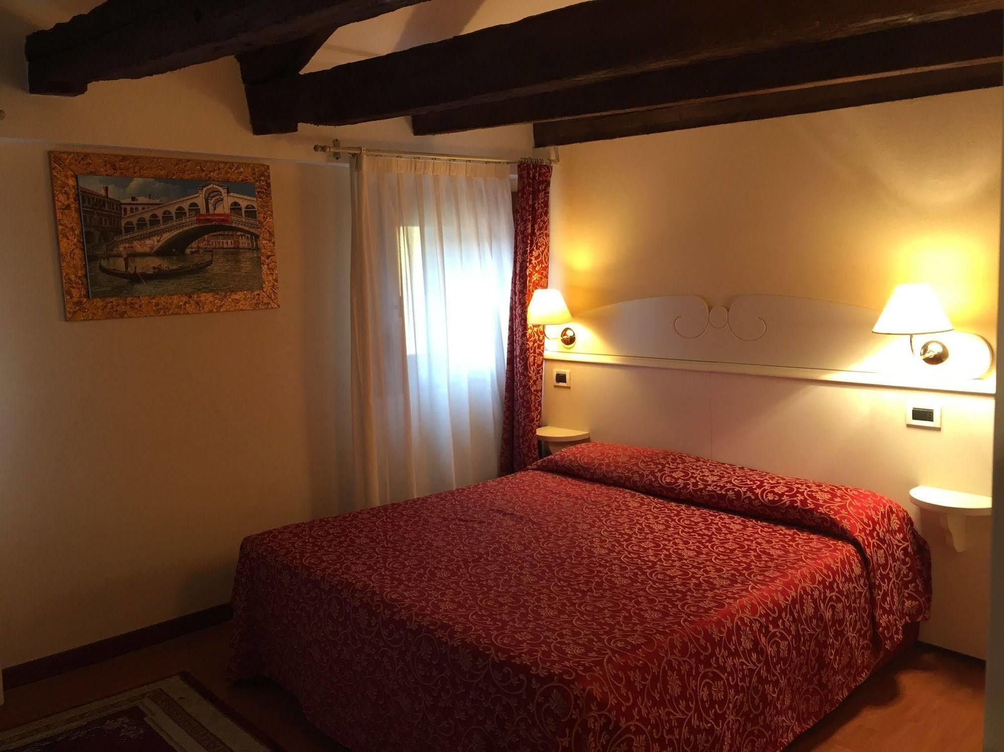 Venice Resorts ภายนอก รูปภาพ