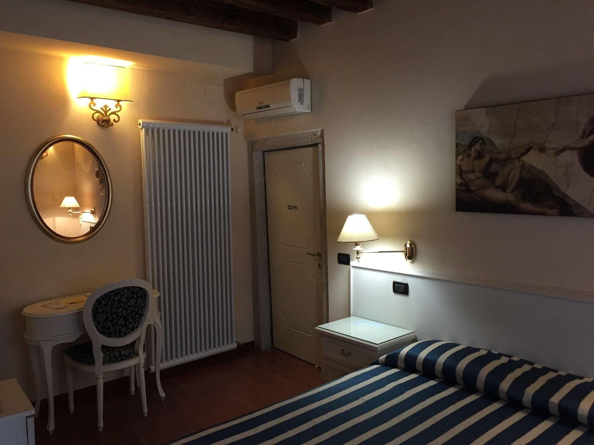 Venice Resorts ภายนอก รูปภาพ